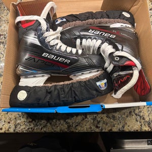 2023 Bauer Vapor X4 Hockey Skates 8 (New)