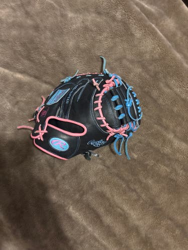 Rawlings Heart of the Hide RH Catcher's Baseball Glove 34" (Used)