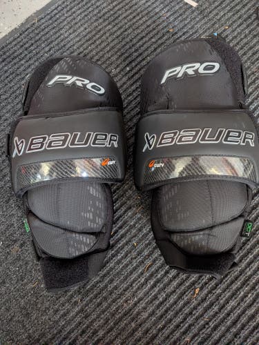 Bauer Pro S25 Goalie Knee Pads (SENIOR)