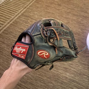 Rawlings R9 RH Baseball Glove 11" (Used)