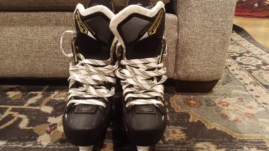 CCM AS-580 Hockey Skates Regular Width 7 (Used)