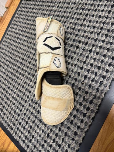 White Senior EvoShield Leg guard Shin Guards (Used)