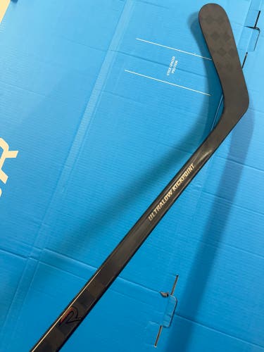 Senior CCM Ribcor Trigger 10 Pro Left Hand Hockey Stick P29 75 Flex (New)