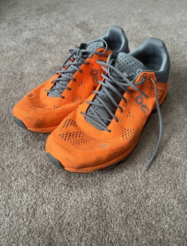 On Cloudsurfer Womens Cushioned Running Shoes Size 11 Neon Orange Gray