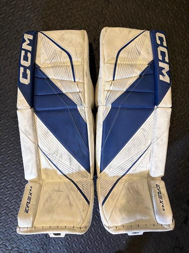 30+1 CCM EFlex 6.5 Goalie Leg Pads - Used - Great Condition - Blue and White - Free shipping!