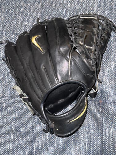 Nike Alpha Huarache RH Outfield Baseball Glove 12.75" (Used)