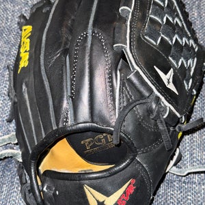 All Star System 7 RH Baseball Glove 12" (Used)