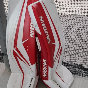 30" 2024 Vaughn SLR4 Goalie Leg Pads (Used)