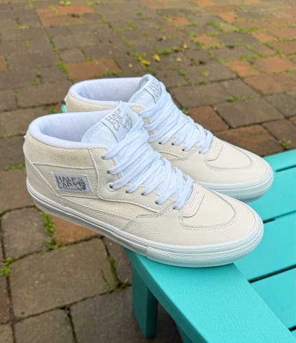 Mens Vans "Daz Skate Half Cab" Skateboard Sneakers (White/White) US Size 8 (NEW)