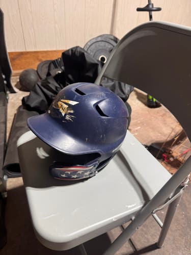 Large/Extra Large Easton Batting Helmet (Used)