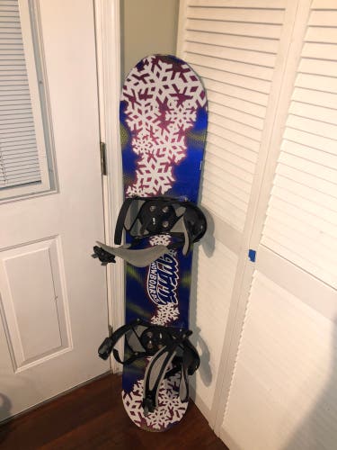 Burton Snowboard 135 cm (Used)