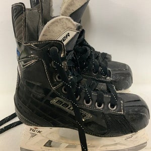 Used Bauer NEXUS 5000 Junior Hockey Skate Junior 01 11823-S000036714