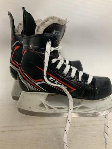 Used CCM JETSPEED FT340 Junior Hockey Skate Junior 01 11823-S000036703