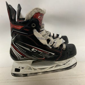 Used CCM JETSPEED VIBE Junior Hockey Skate Junior 03 11823-S000036713