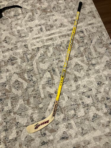 Senior Easton Synergy Grip Left Hand Hockey Stick 110 Flex (Used)