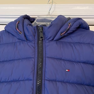 NWOT Men's Tommy Hilfiger hooded puffer jacket - LG