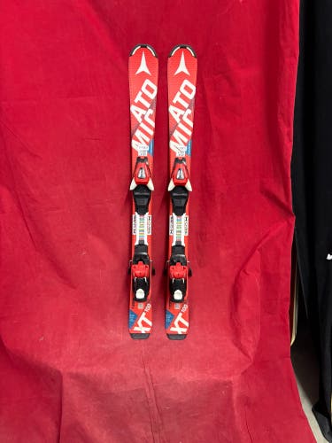 Skis: Kid's Atomic 100 cm Skis (Used)