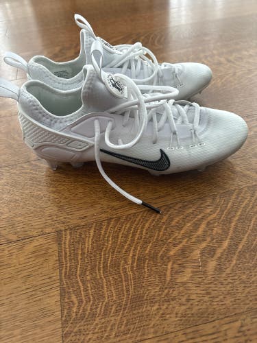 White Men's Size M 10.0 (W 11.0) Adult Nike Huarache 9 Elite Low Low Top (very lightly used)