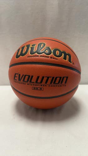 Used Wilson Evolution Basketball Womens Indoor 11490-S000267909