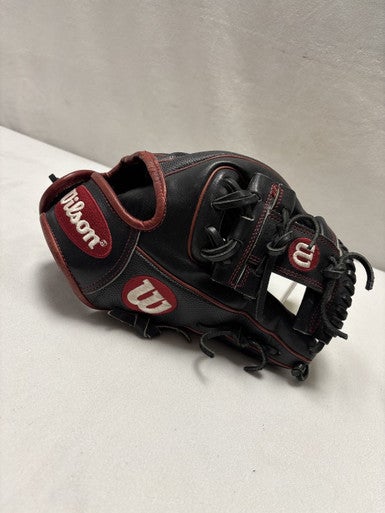 Used Wilson A2000 DP15 BB/SB Glove RH Throw Black 11 1/2" 11490-S000267911
