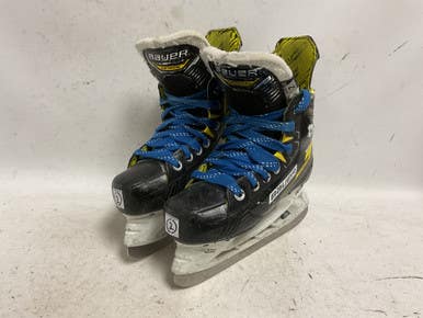 Used Bauer SUPREME M4 Junior Hockey Skate Junior 02 11855-S000197216