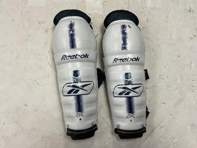 Used Reebok 2K Youth Shin Guards White And Navy Blue 8" 11855-S000197166