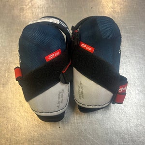 Used CCM NEXT ELBOW PAD Junior Elbow Pads SM 11339-S000197565