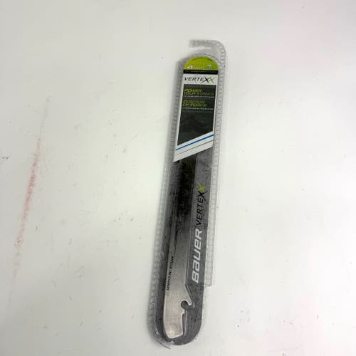 New In Package Bauer Vertexx Tuuk Super Stainless Steel | Size 9