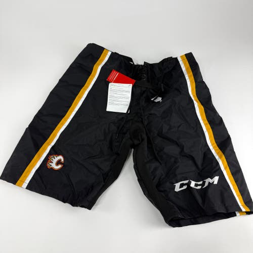 New Black Calgary Flames CCM PP10 Shell | M +1" | J616