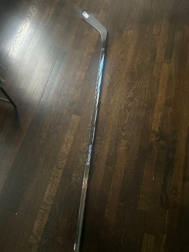 Senior Bauer Proto-R Left Hand Hockey Stick P28 87 Flex (New)