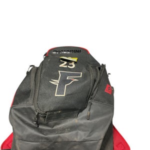 Used Demarini RED/BLK CARRY BAG BB/SB Player Carry Bag Black And Red 11834-S000044423