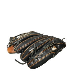 Used Wilson A2000 PP05 BLK/BROWN GLOVE BB/SB Glove RH Throw Brown 11 1/2" 11834-S000044354