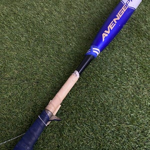 2023 AXE Avenge Pro Composite Bat USSSA Certified (-10) Composite 18 oz 28" (Used)