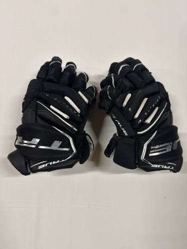 True Catalyst 9X Gloves 10" (Used)