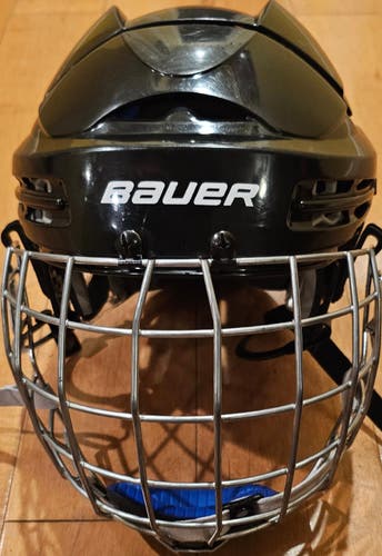 Bauer BHH5100L Senior Large Black Hockey Helmet w/ Bauer Full Face Mask Combo (Used)