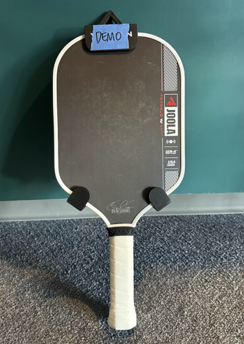 Gamma Airbender 16 Pickleball Paddle DEMO