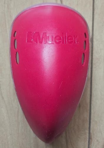 Mueller Intermediate Protective Cup - High Impact - Excellent Condition