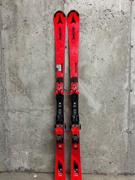 2021 Atomic Redster S9 SL FIS 157 cm Racing Skis With Bindings (Used)
