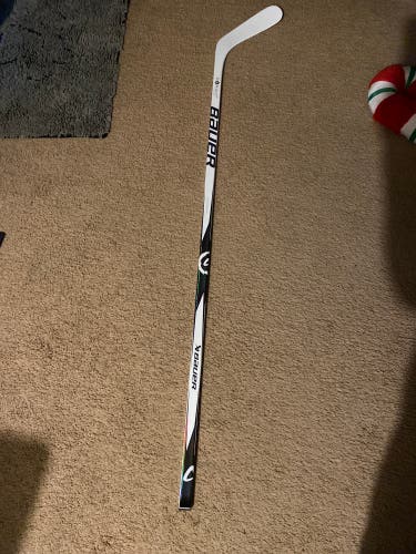 Senior Bauer Proto2 Right Handed Hockey Stick P92 77 Flex (New)