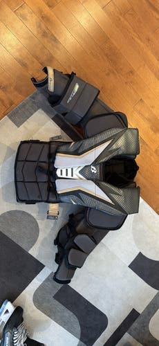 Large Brian's Optik 2 Goalie Chest Protector (Used)