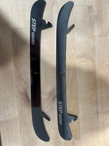 CCM Black Step Steel 280 mm (Used)