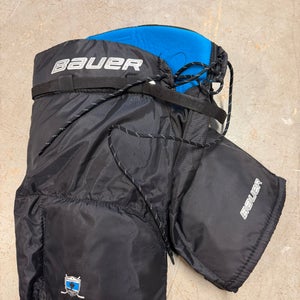 Youth Large Bauer prodigy Hockey Pants (Used)
