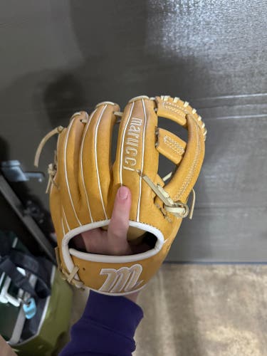 Marucci Acadia RH Infield Baseball Glove 11.5" (New)