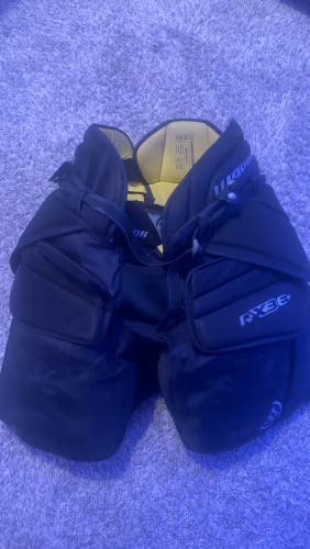 Senior Small Warrior Ritual x3 E+ Hockey Goalie Pants (Used)