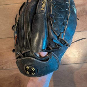 Wilson A1915 Conform Glove