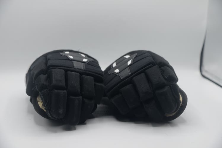 Bauer Nexus 2900 Black Hockey Gloves 12" / 30cm (Used)