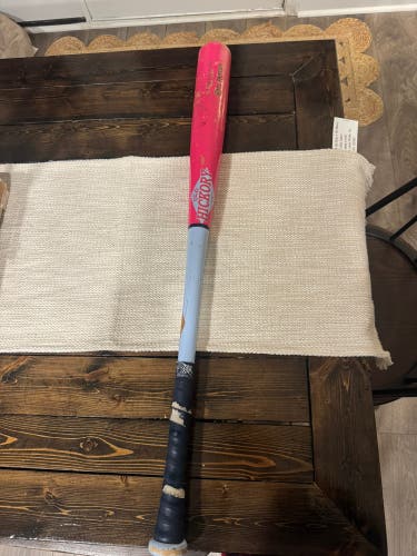 2017 Old Hickory MT27 Maple BBCOR Certified Bat (-3) 29.5 oz 32.5" (Used)