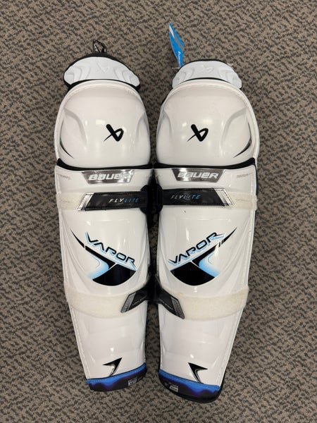 Senior Bauer Vapor Flylite 16" Shin Pads (New)