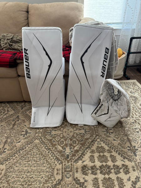 *SEND OFFERS* 32+1.5 Custom Bauer Flylite Regular Goalie Full Set