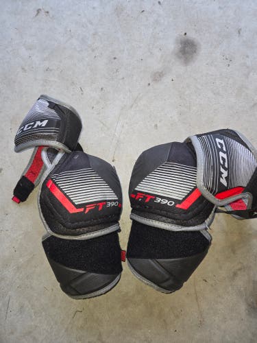 Senior Extra Large CCM JetSpeed FT390 Elbow Pads (Used)